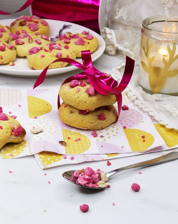 Cookies fourrés à la praline rose